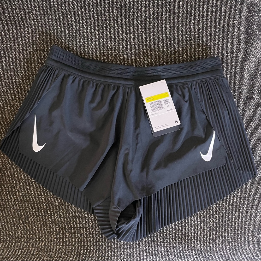 *NEW* NIKE WOMENS DRI-FIT AEROSWIFT RACING SHORTS SMALL BLACK